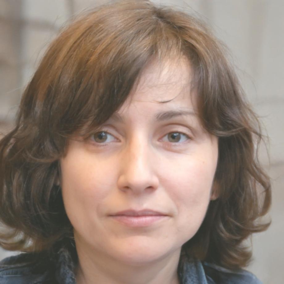 Sarah Rodriguez, Investment Strategy Director
